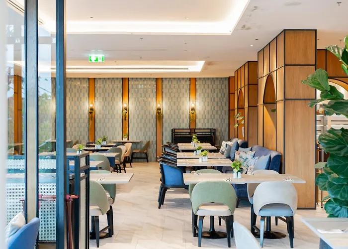 Courtyard By Marriott Phuket Town