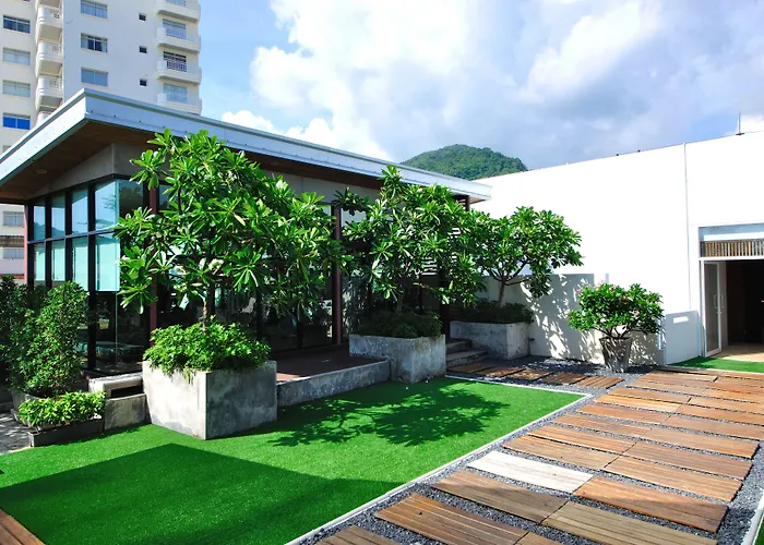 Ramada By Wyndham Phuket Southsea